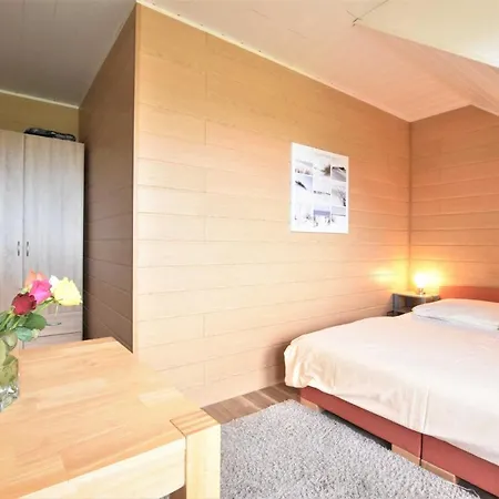 Ferienwohnungen Kleckerburg mit Meerblick OFC 05 Kägsdorf Exterior foto