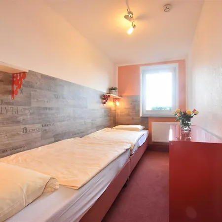 Ferienwohnungen Kleckerburg mit Meerblick OFC 05 Kägsdorf Exterior foto