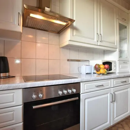 Ferienwohnungen Kleckerburg mit Meerblick OFC 05 Kägsdorf Exterior foto