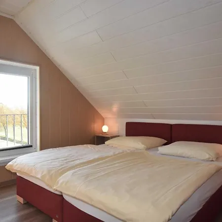 Ferienwohnungen Kleckerburg mit Meerblick OFC 05 Kägsdorf Exterior foto