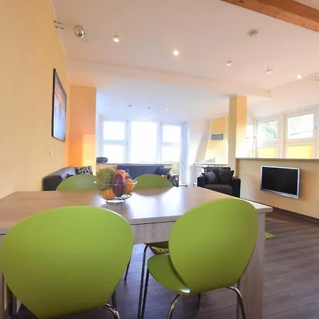 Ferienwohnungen Kleckerburg mit Meerblick OFC 05 Kägsdorf Exterior foto